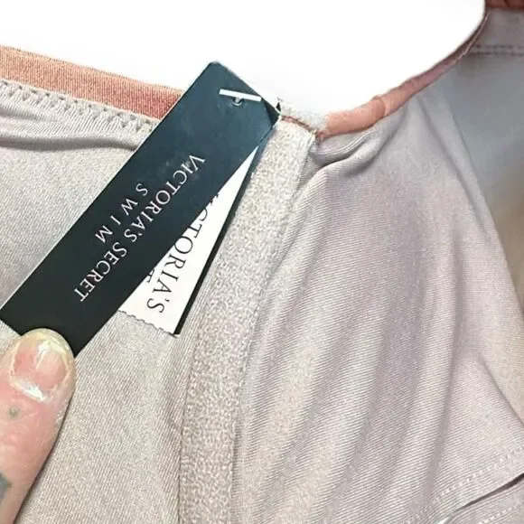 VICTORIA’S SECRET Women’s Rose Gold Twist Front Push-Up Bikini Top Size 38DDD - Picture 5 of 10